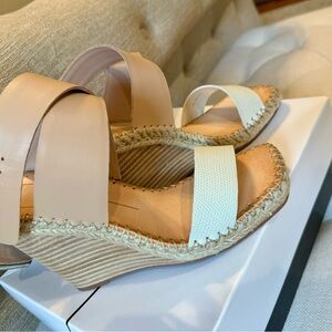 NEW in box! Dolce Vita wedges size 8